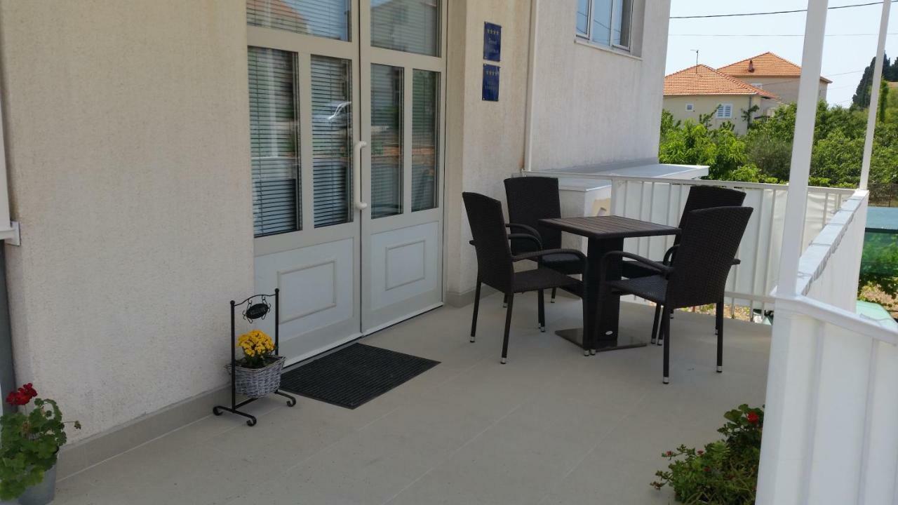 Apartments Sanja Trogir Exterior foto